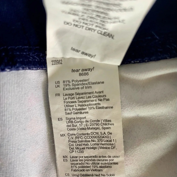 Brooks Greenlight Capri Tights Leggings in Sunset Maze size small - Picture 12 of 12